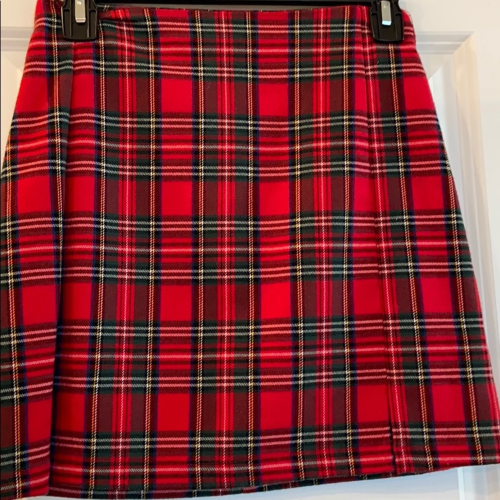 Brandy Melville plaid skirt